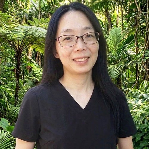 Evelyn Shihpei Ling, Uma Clinic